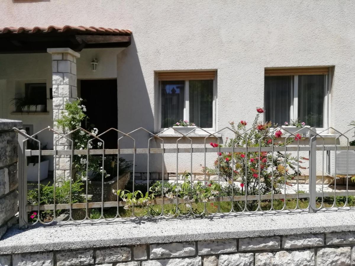 Apartments Jadranka Ivana Pula Luaran gambar