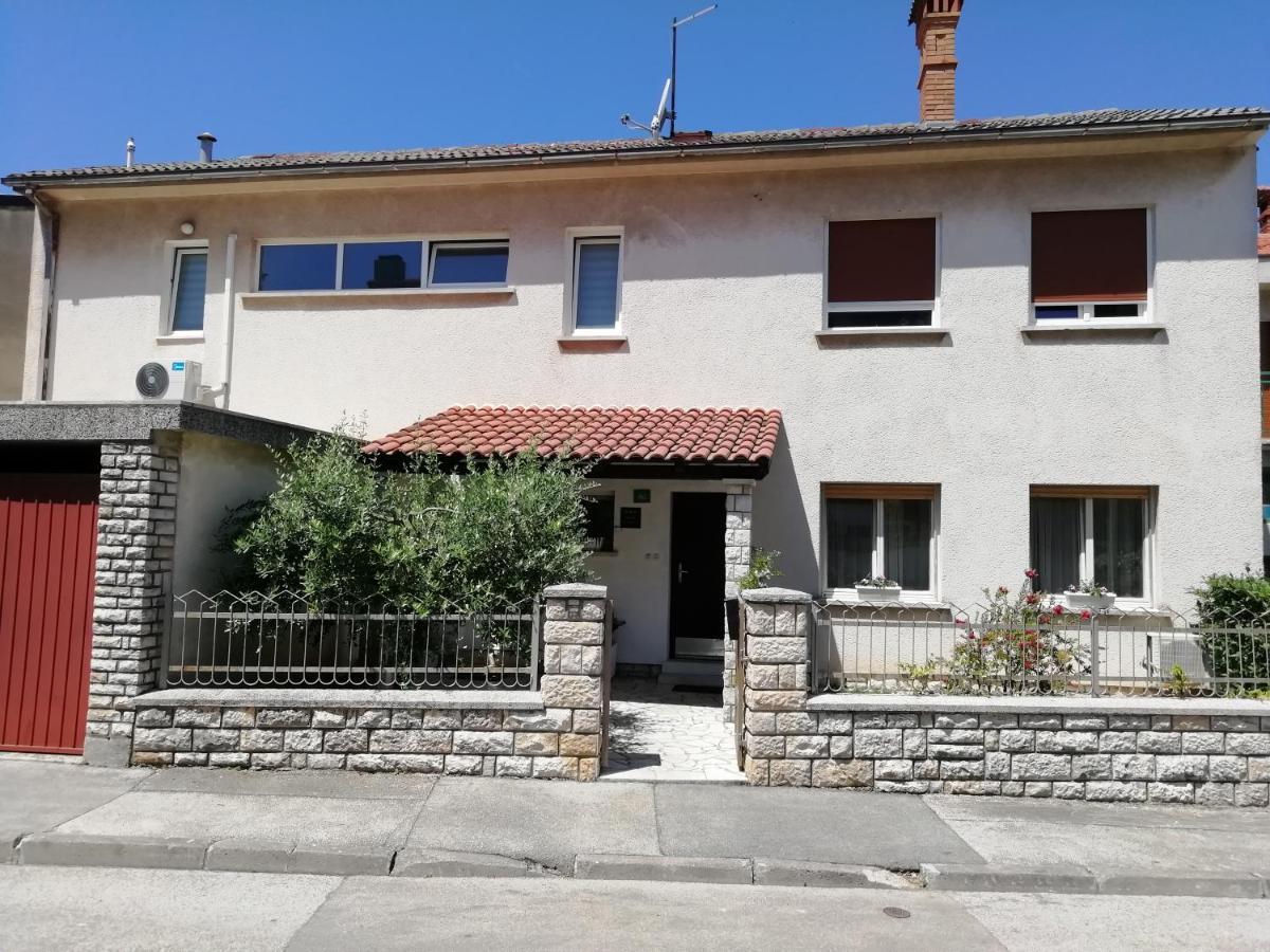 Apartments Jadranka Ivana Pula Luaran gambar